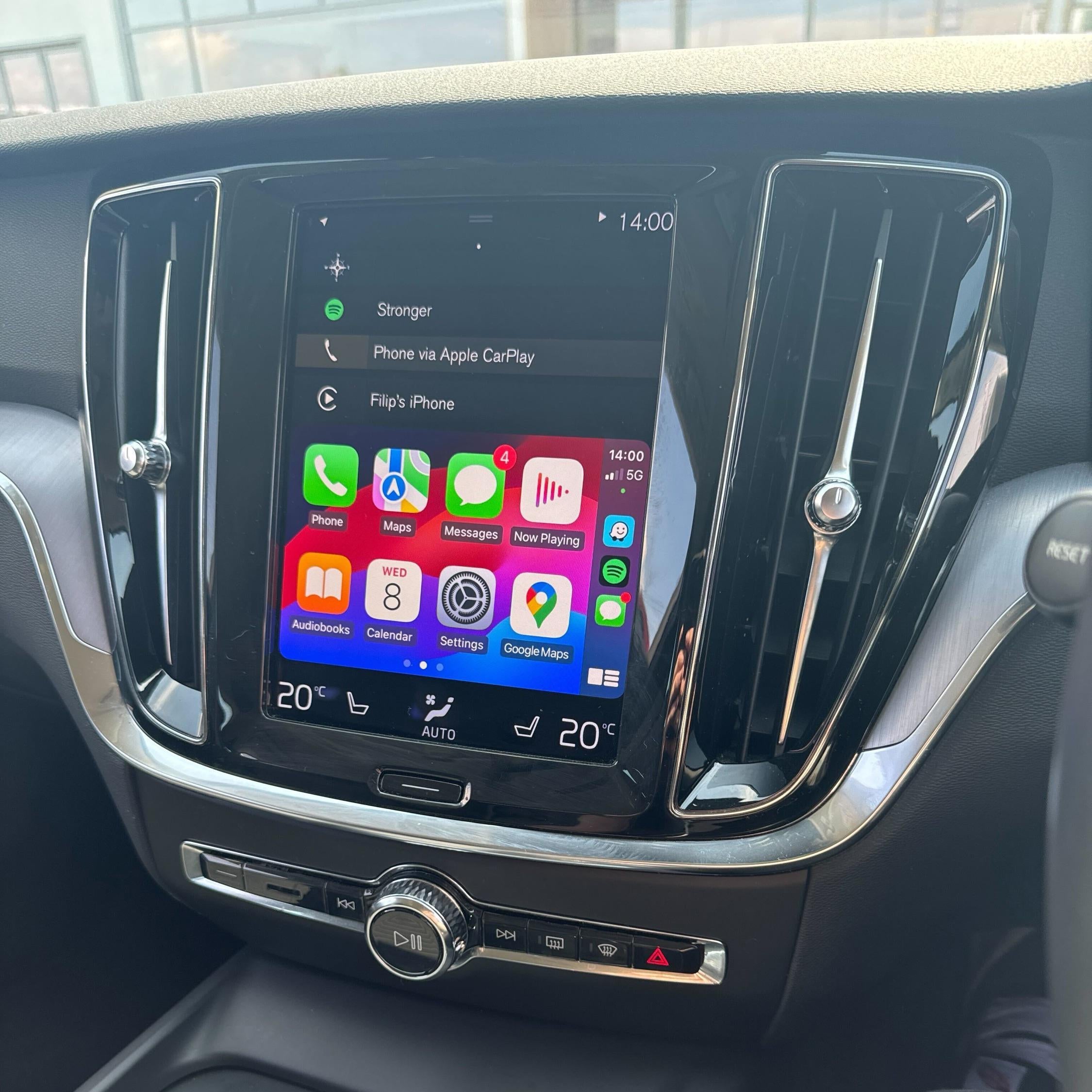 Volvo | Wireless Carplay Box - Image 5